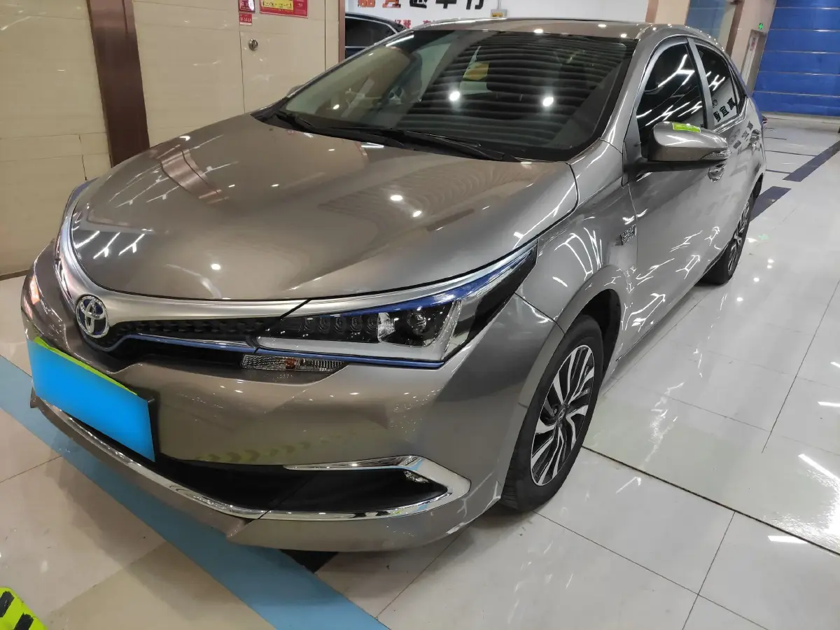 2019 Toyota Corolla Hybird E+ 1.8L 99HP L4 E-CVT PHEV 10.5KWH