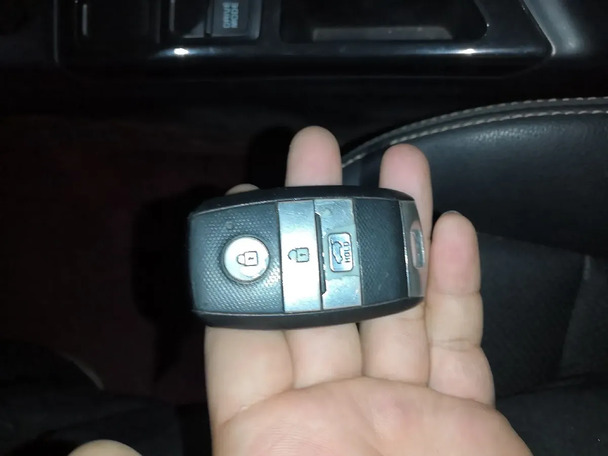 2017 Kia KX7 2.0T 241HP L4 6AT,autocango,china used car exporter,china ev exporter,chinese used car exporter,chinese used ev exporter