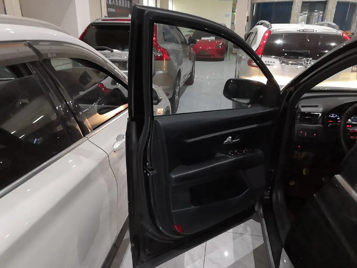 2017 Kia KX7 2.0T 241HP L4 6AT,autocango,china used car exporter,china ev exporter,chinese used car exporter,chinese used ev exporter