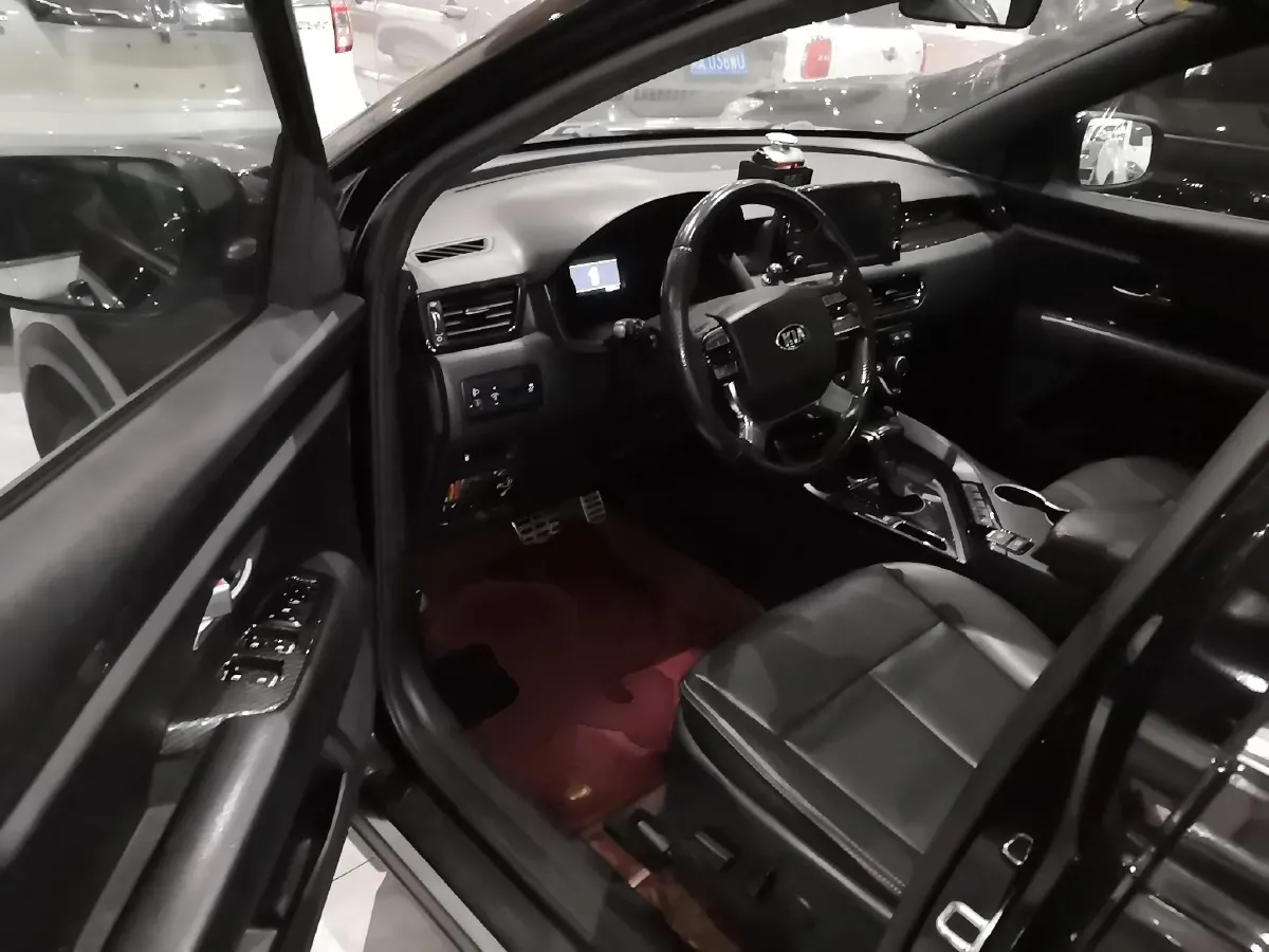 2017 Kia KX7 2.0T 241HP L4 6AT,autocango,china used car exporter,china ev exporter,chinese used car exporter,chinese used ev exporter