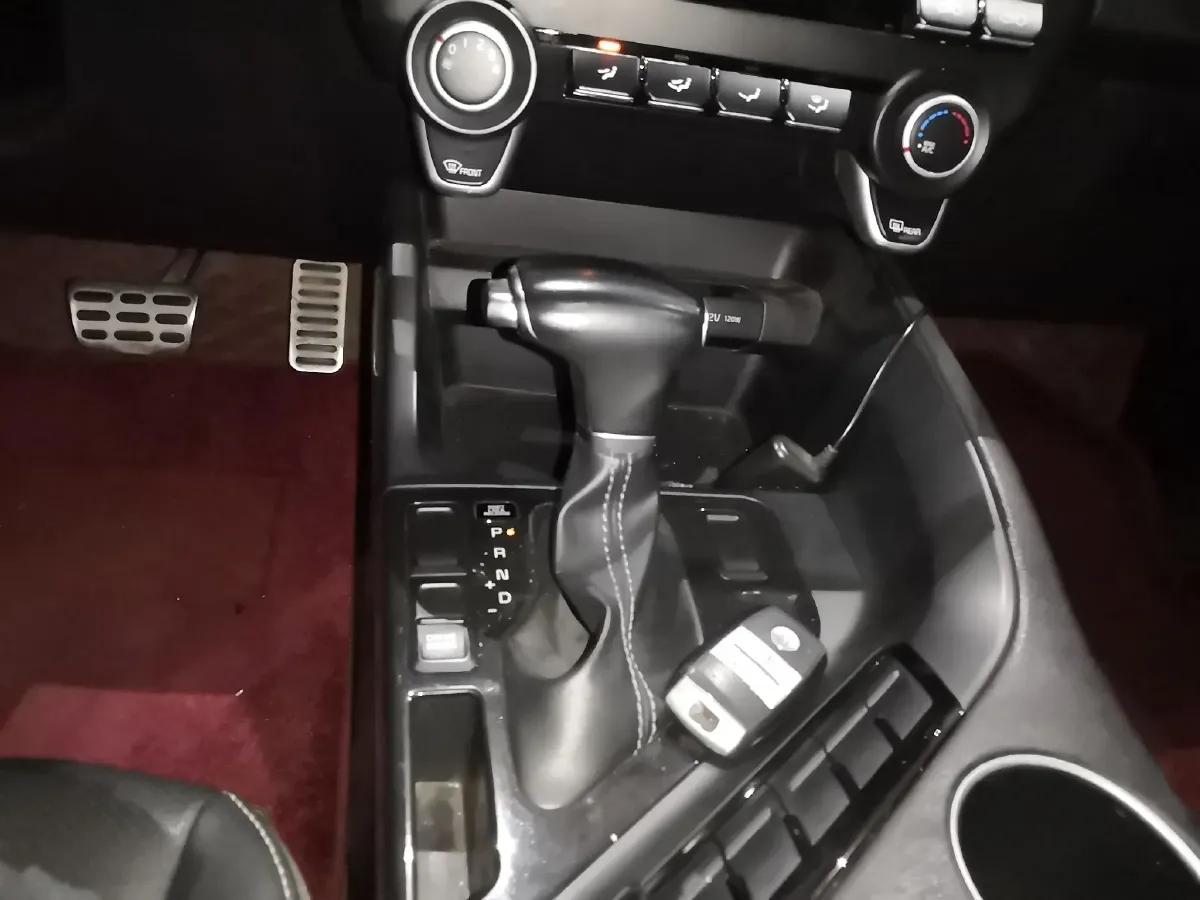 2017 Kia KX7 2.0T 241HP L4 6AT,autocango,china used car exporter,china ev exporter,chinese used car exporter,chinese used ev exporter