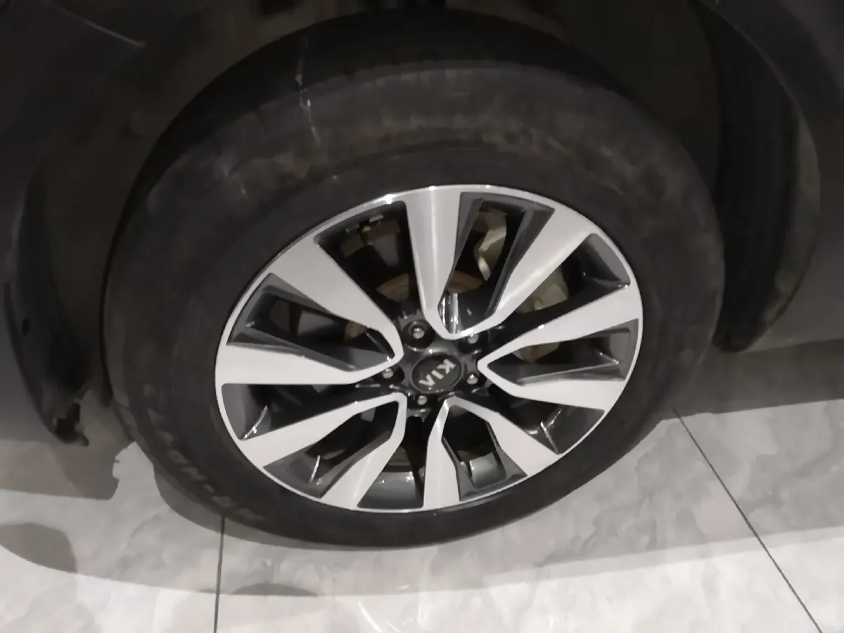 2017 Kia KX7 2.0T 241HP L4 6AT,autocango,china used car exporter,china ev exporter,chinese used car exporter,chinese used ev exporter