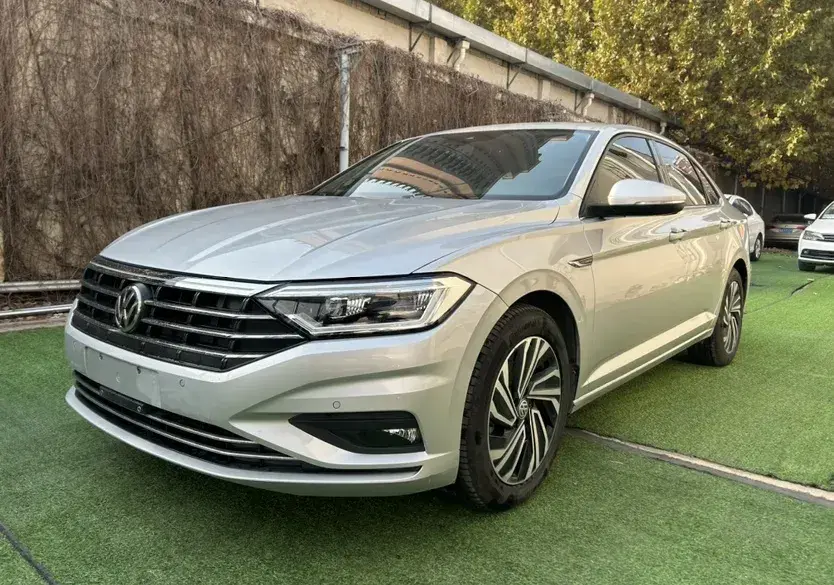 2021 Volkswagen Sagitar 1.4T 150HP L4 7DCT