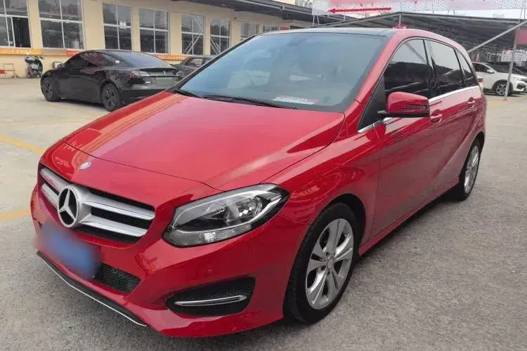 2017 Mercedes-Benz B Class 1.6T 156HP L4 7DCT
