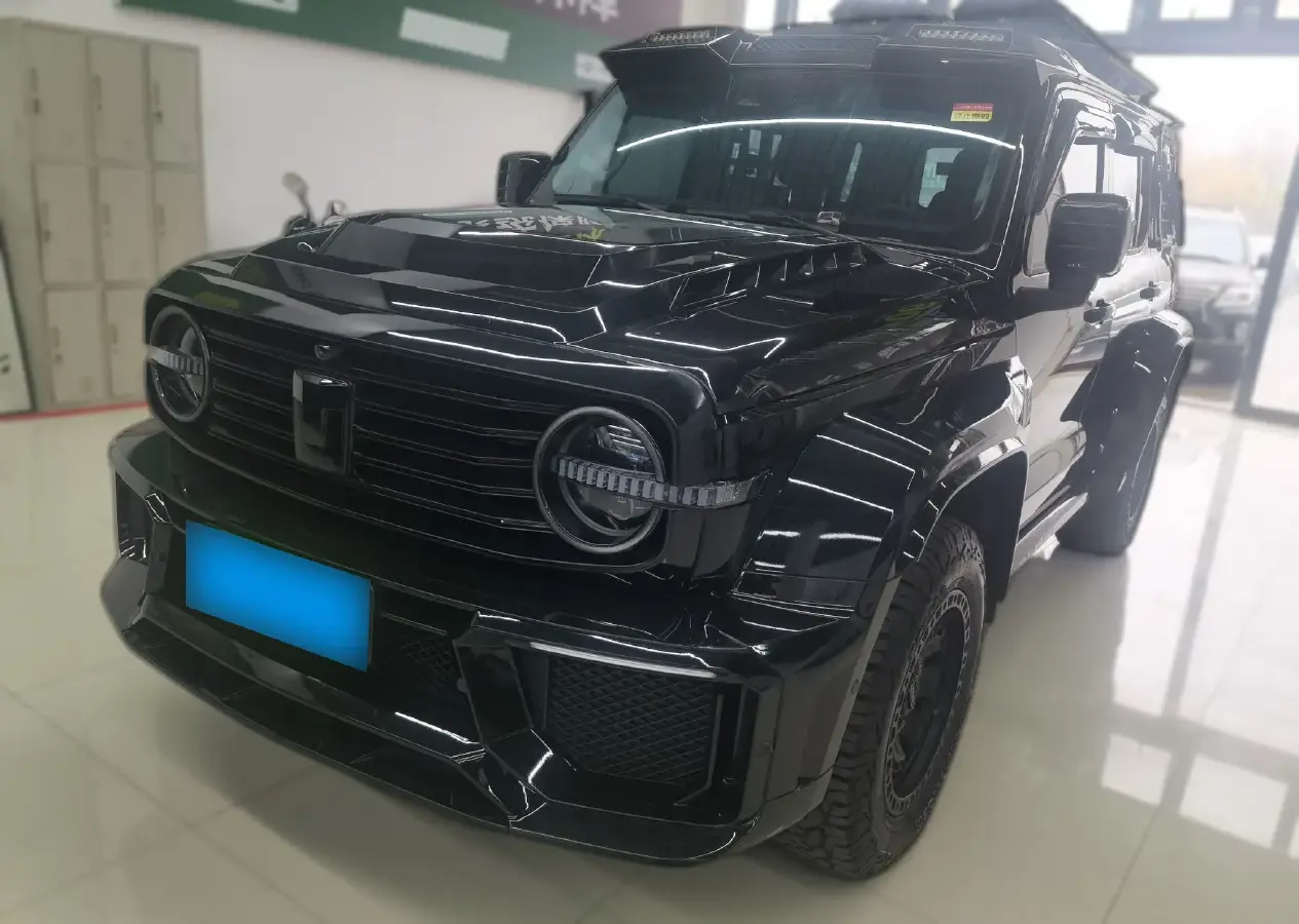 2023 Tank 300 2.0T 227HP L4 8AT