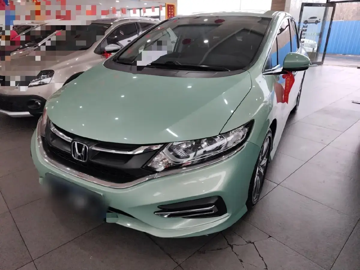 2017 Honda Jade 1.8L 141HP L4 5AT