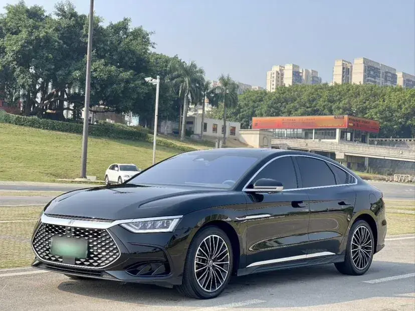 2022 BYD Han 1.5T 139HP L4 E-CVT PHEV 18.3KWH