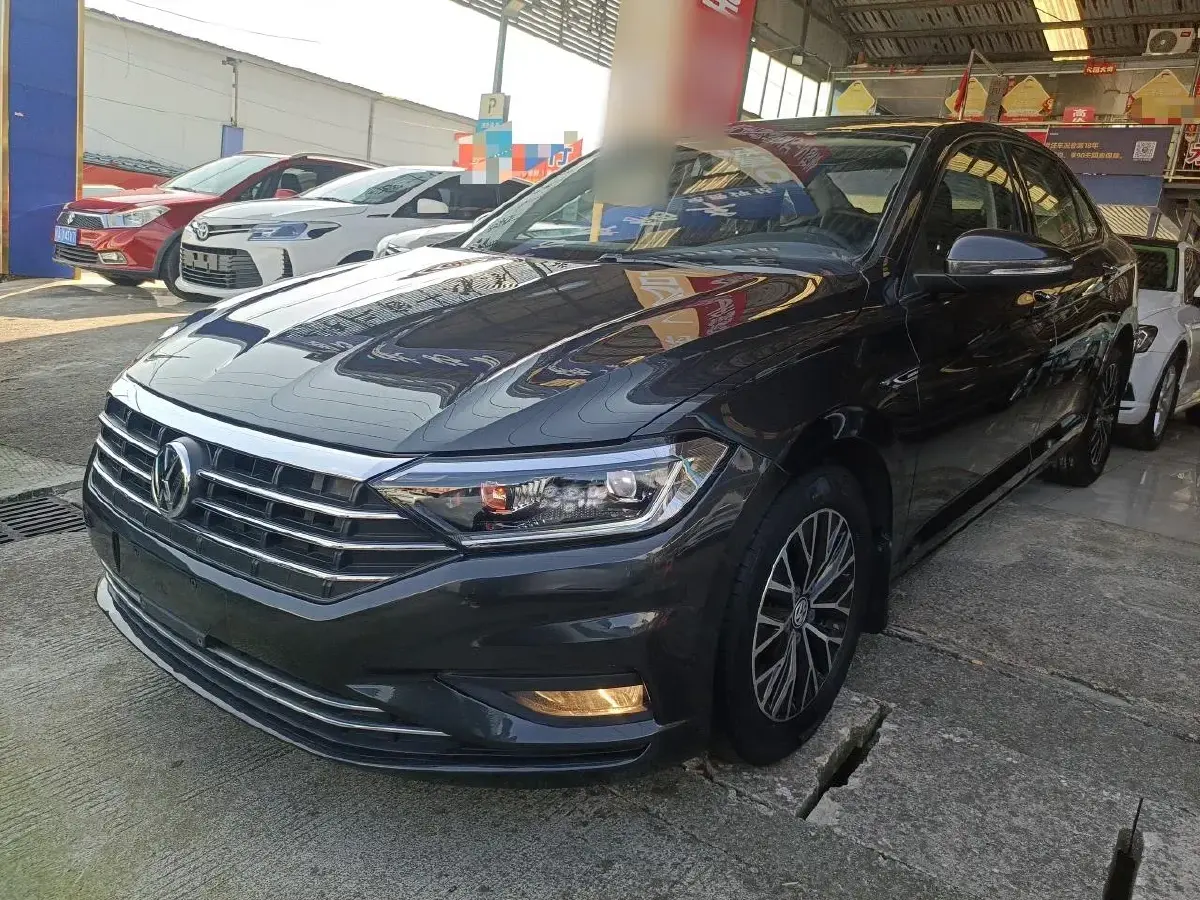 2021 Volkswagen Sagitar 1.4T 150HP L4 7DCT