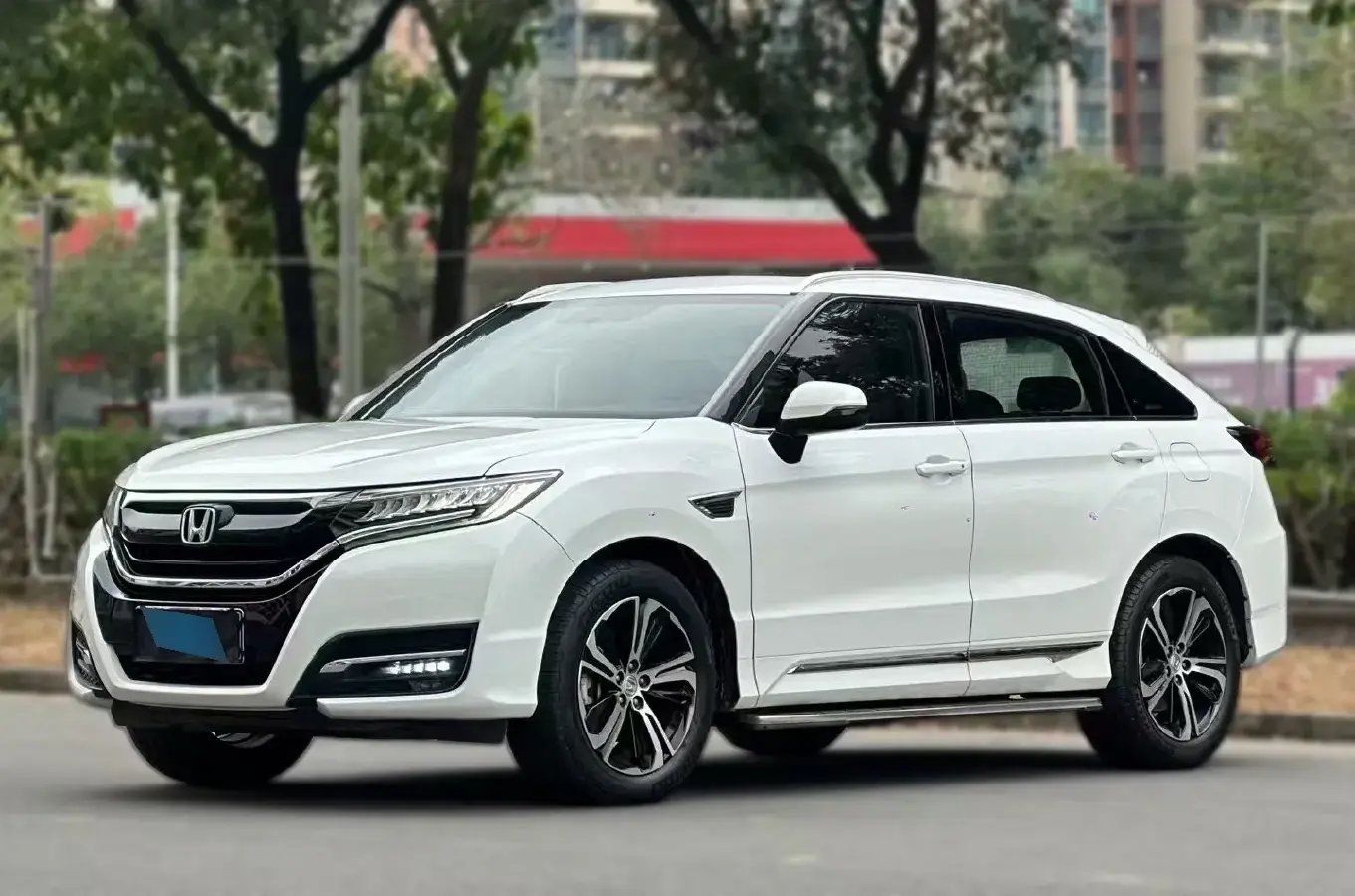 2017 Honda UR-V 2.0T 272HP L4 9AT