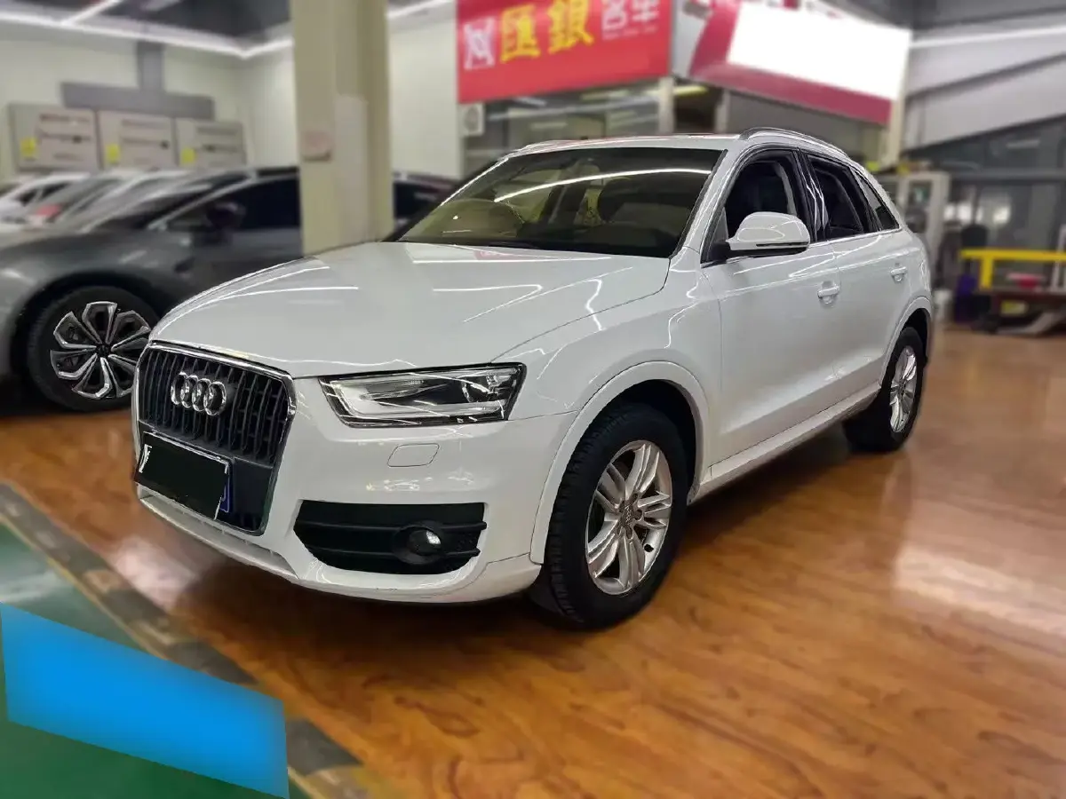 2013 Audi Q3 2.0T 170HP L4 7DCT
