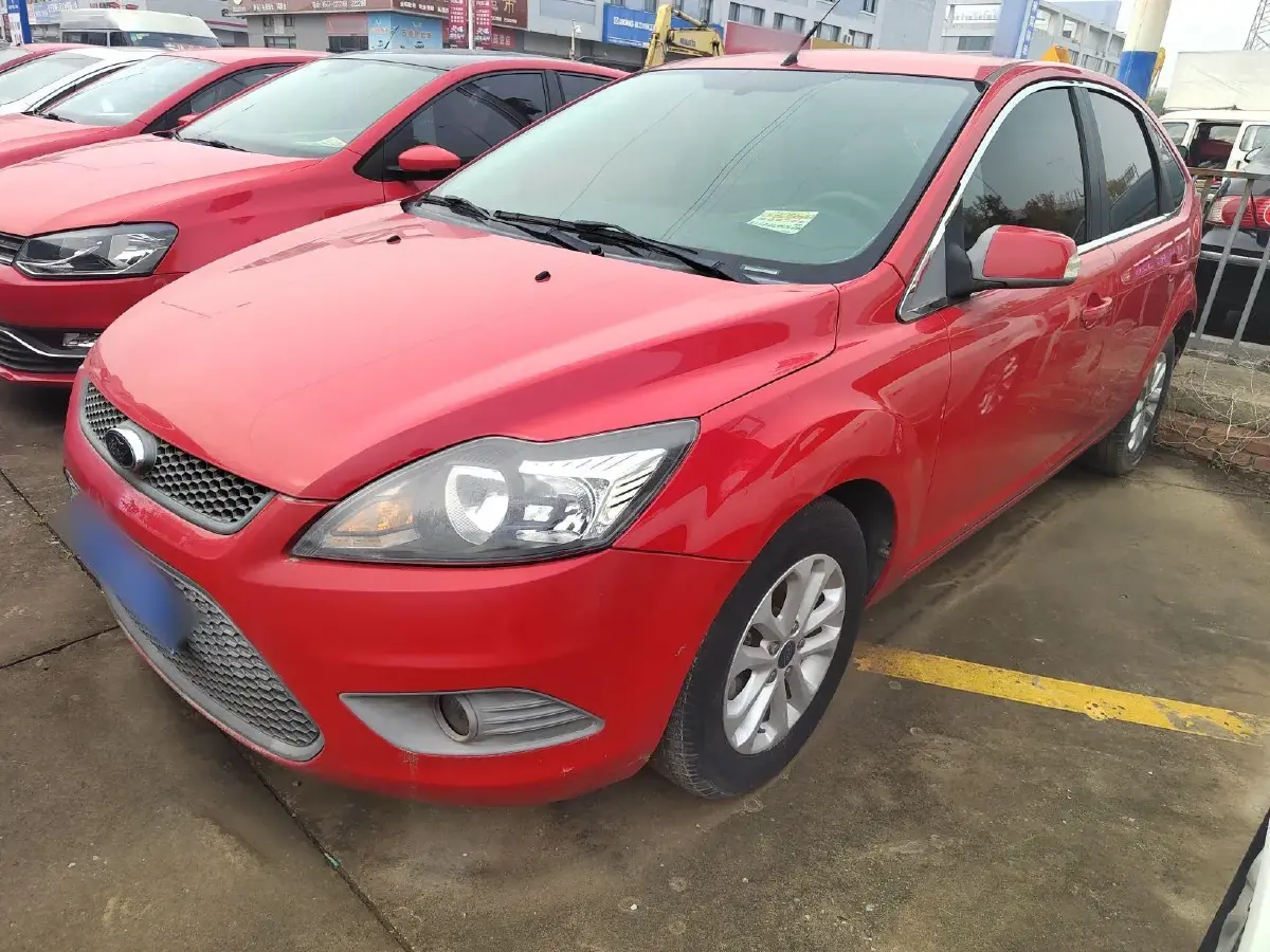 2013 Ford Focus 1.8L 124HP L4 4AT