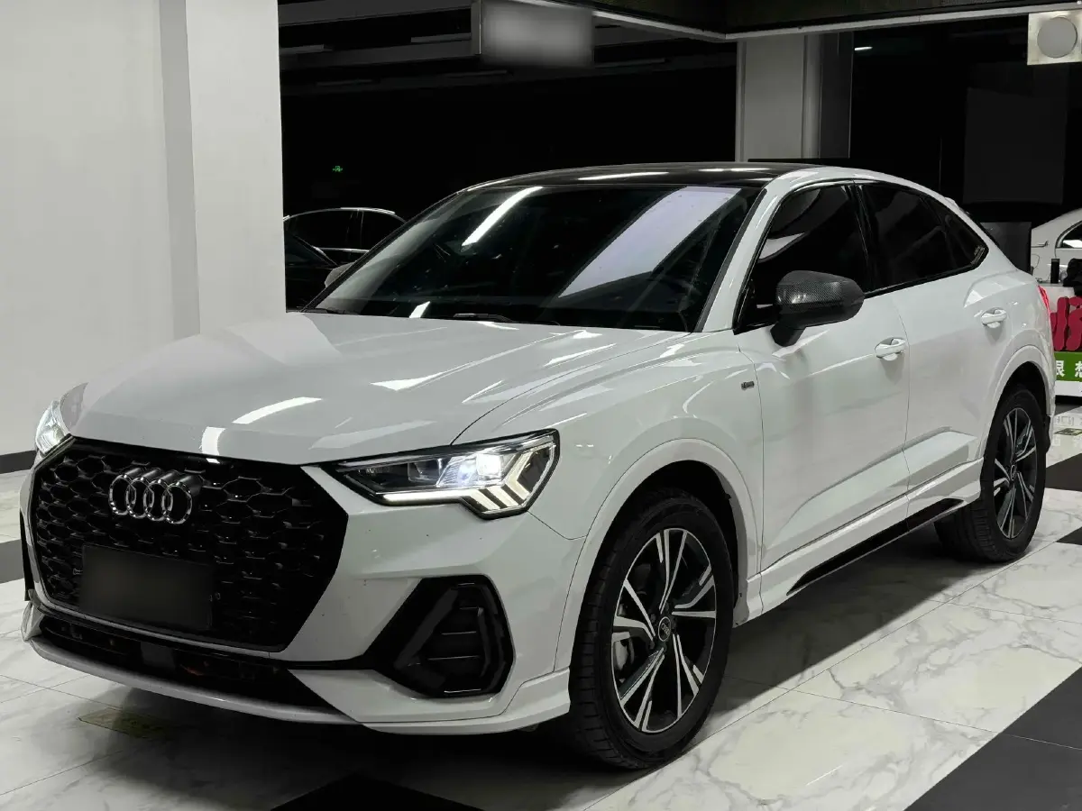 2022 Audi Q3 Sportback 2.0T 186HP L4 7DCT