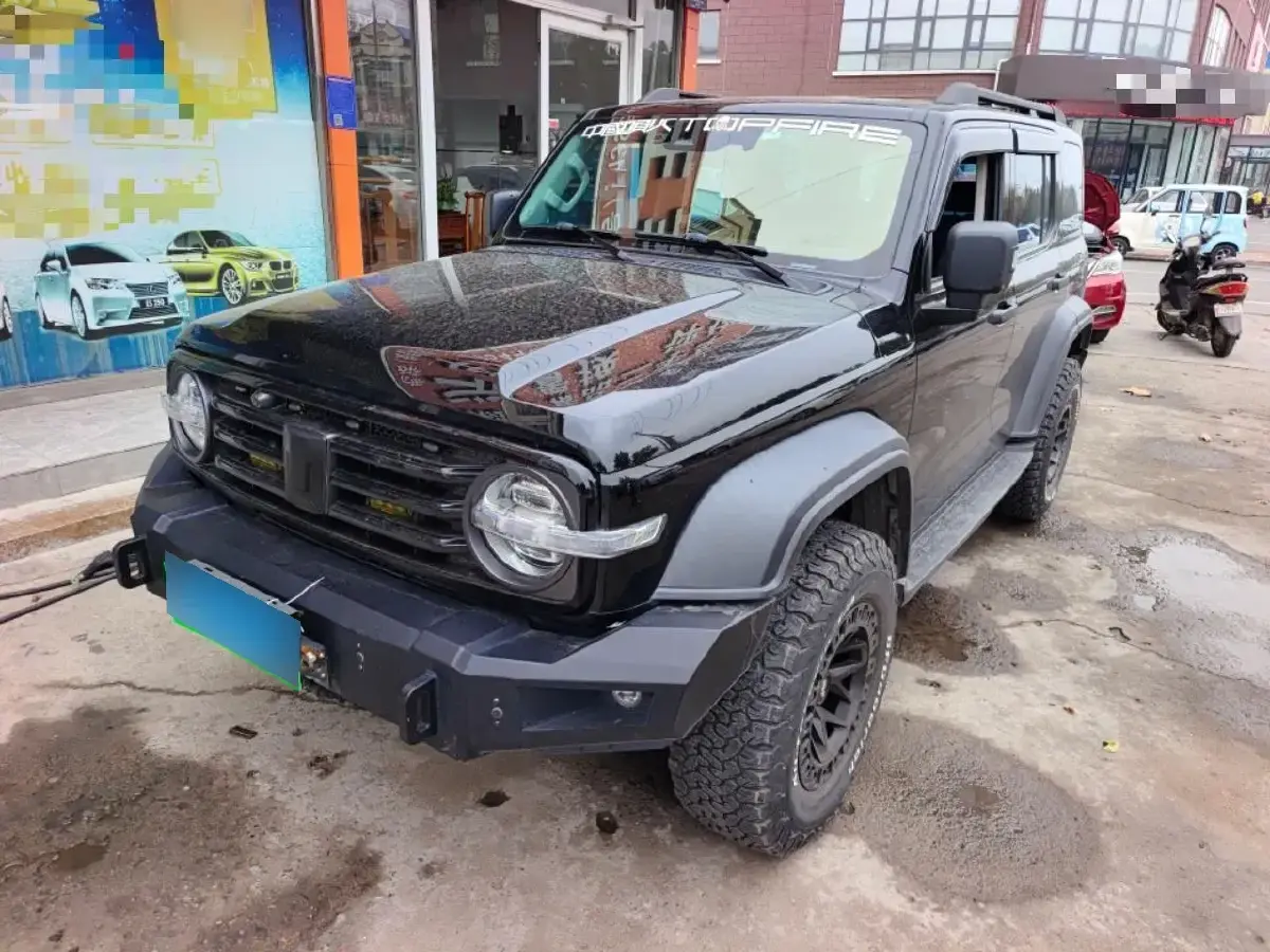 2021 Tank 300 2.0T 227HP L4 8AT