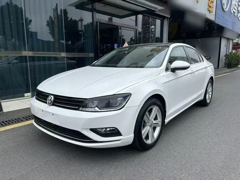 2018 Volkswagen Lamando 1.4T 131HP L4 7DCT