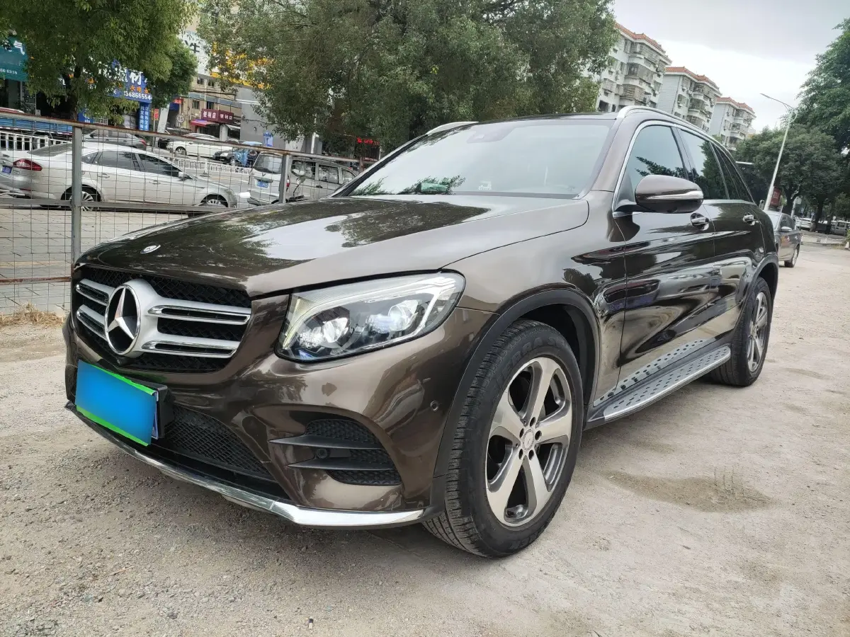 2017 Mercedes-Benz GLC Class 2.0T 245HP L4 9AT