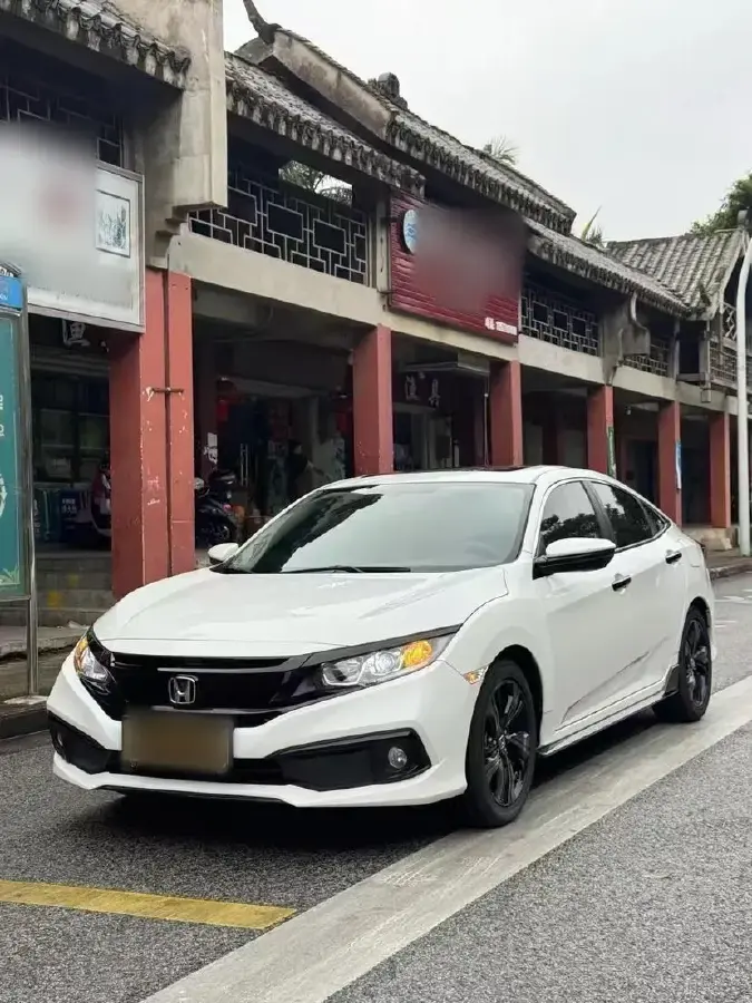 2019 Honda Civic 1.5T 177HP L4 CVT