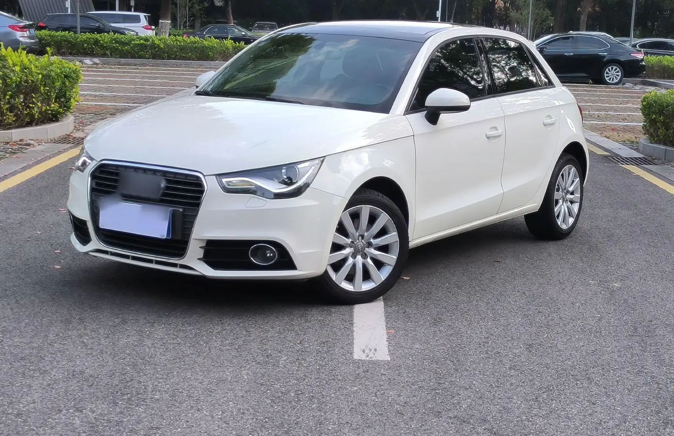 2014 Audi A1 1.4T 122HP L4 7DCT