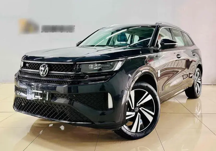 2023 Volkswagen Tavendor 2.0T 220HP L4 7DCT