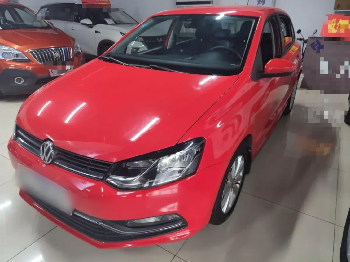2014 Volkswagen Polo 1.4L 90HP L4 6AT