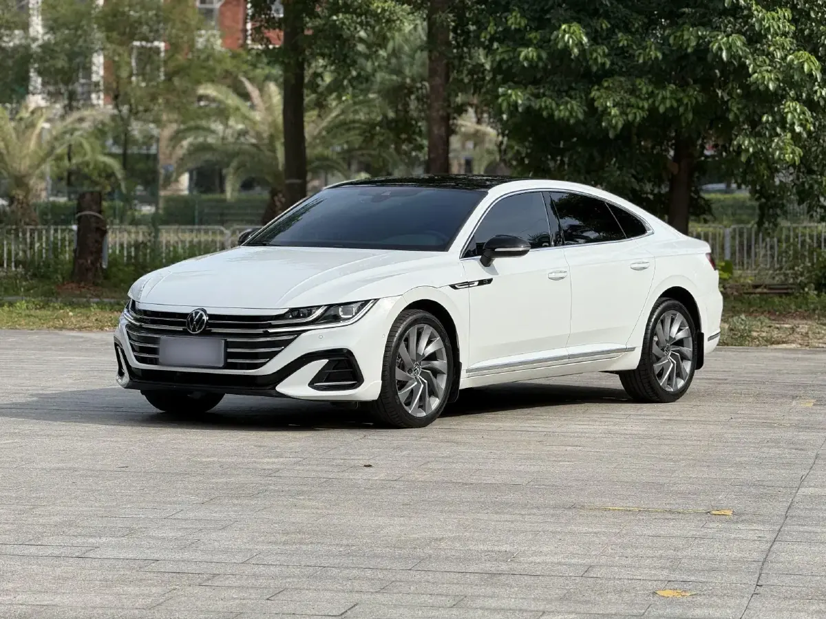 2021 Volkswagen CC 2.0T 220HP L4 7DCT