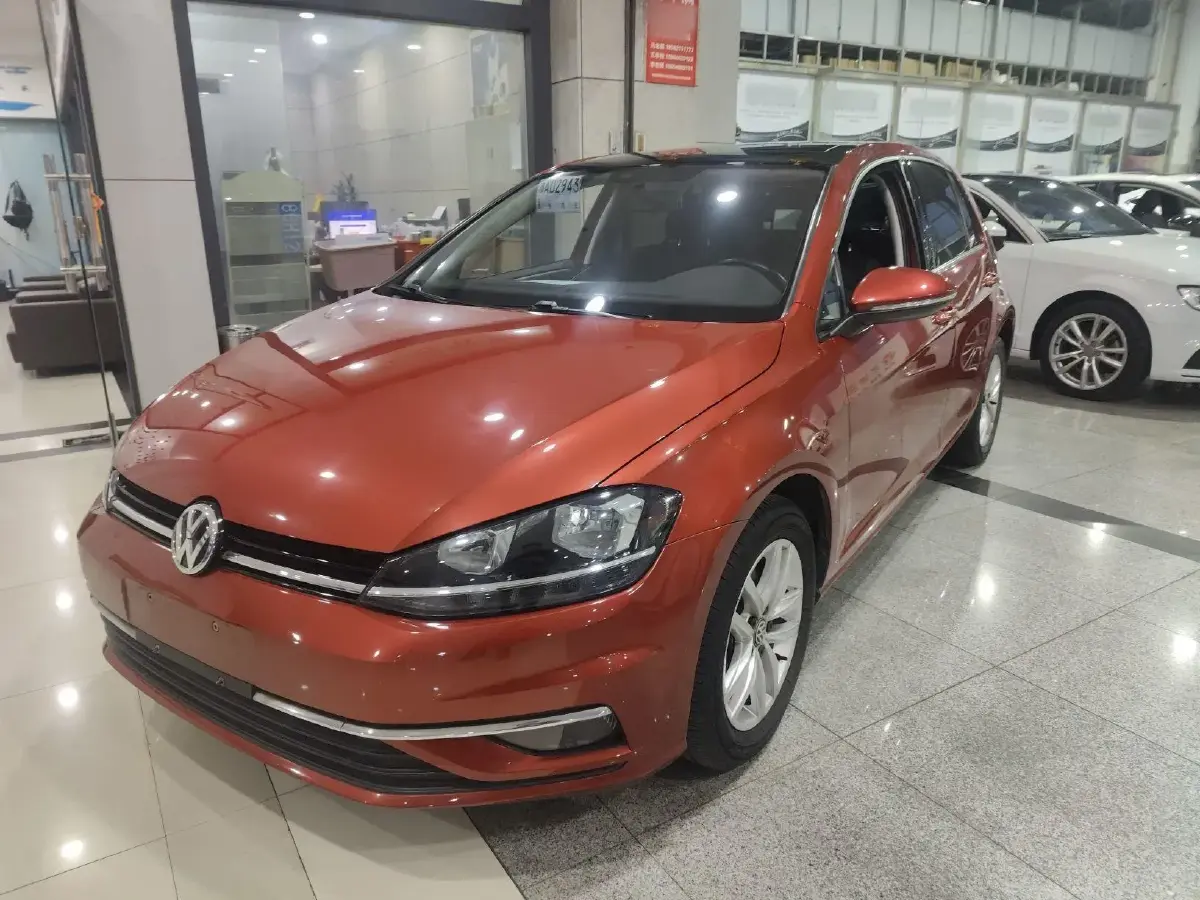 2018 Volkswagen Golf 1.6L 110HP L4 6AT