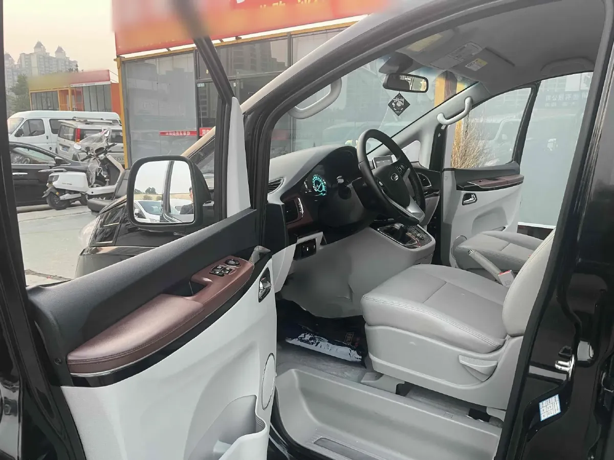 2021 JAC Refine M5 2.0T 150HP L4 6MT,autocango,china used car exporter,china ev exporter,chinese used car exporter,chinese used ev exporter