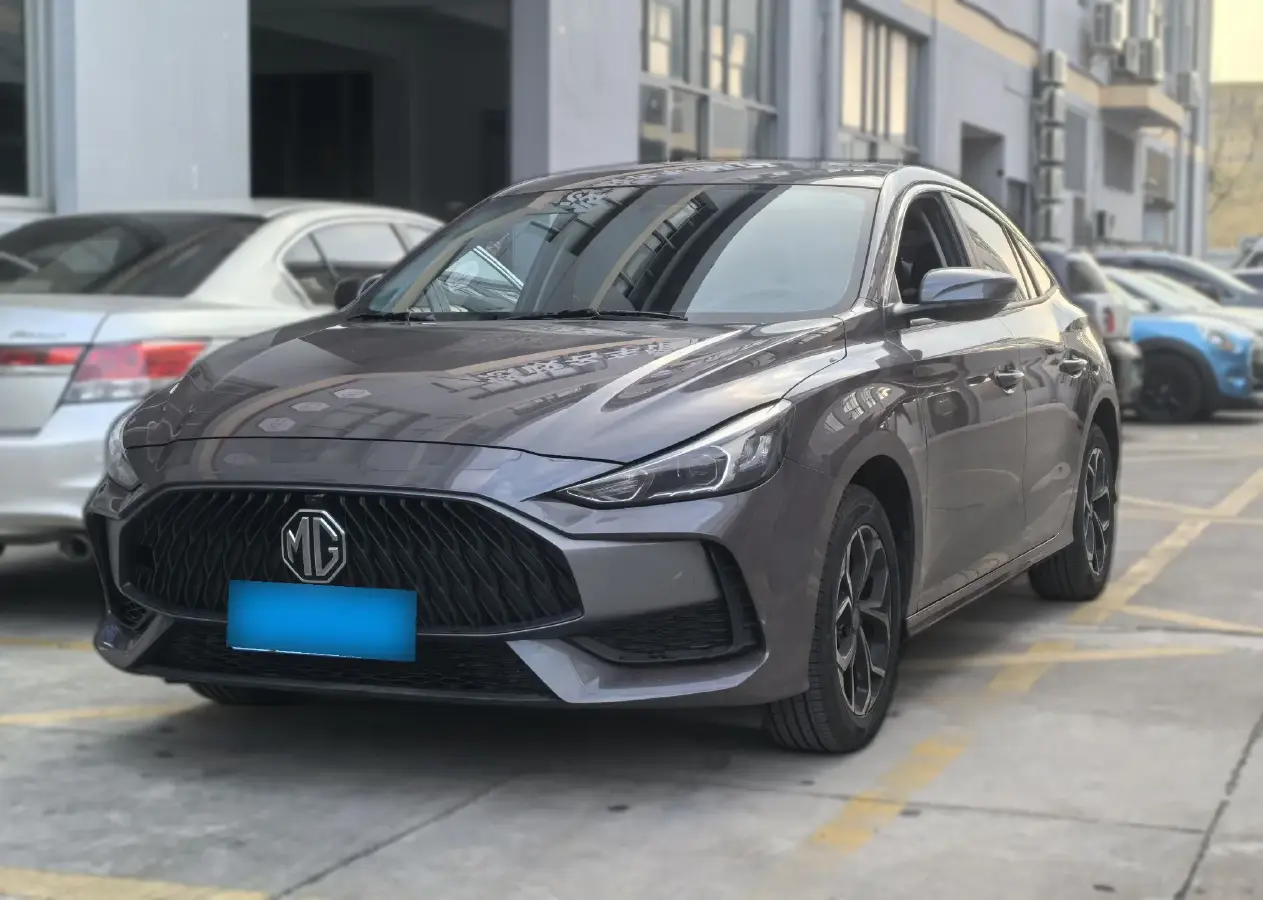 2023 MG 5 1.5L 129HP L4 5MT