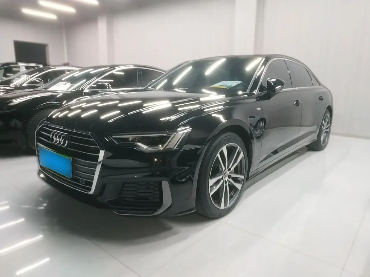2019 Audi A6L 2.0T 190HP L4 7DCT