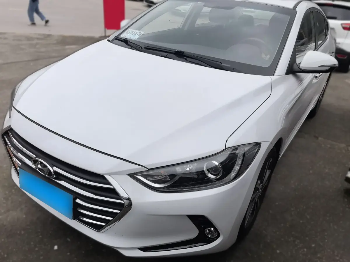 2016 Hyundai Elantra 1.6L 130HP L4 6AT