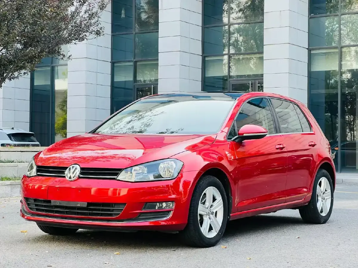 2016 Volkswagen Golf 1.6L 110HP L4 6AT