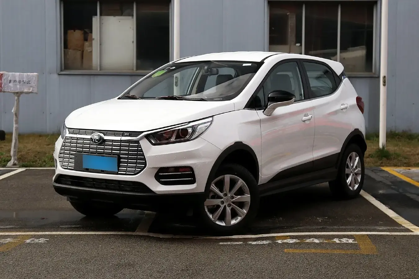 2018 BYD Yuan BEV 42KWH