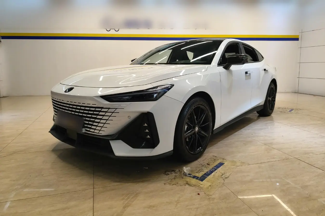 2022 ChangAn UNI-V 1.5T 188HP L4 7DCT