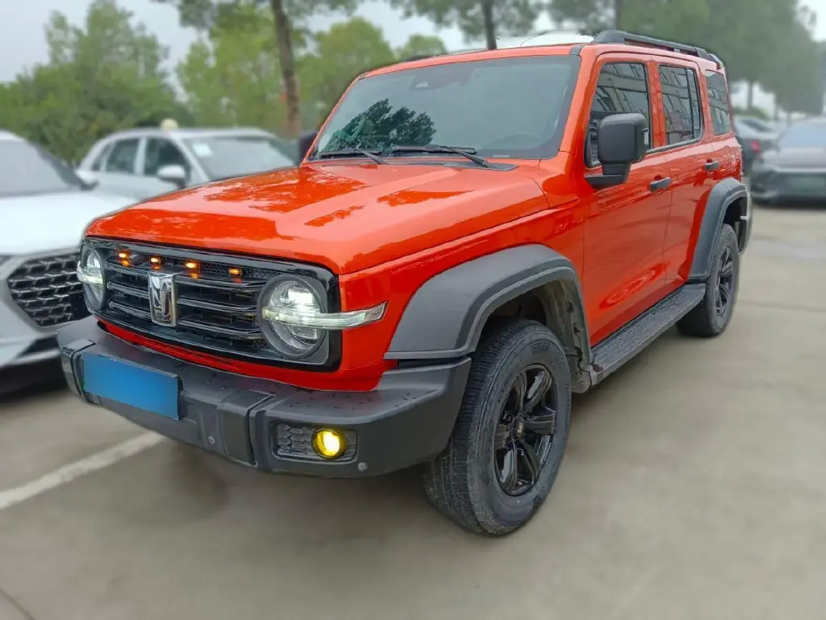 2021 Tank 300 2.0T 227HP L4 8AT