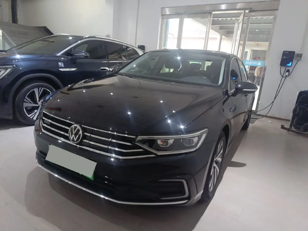 2022 Volkswagen Magotan GTE 1.4T 150HP L4 6DCT PHEV 13KWH