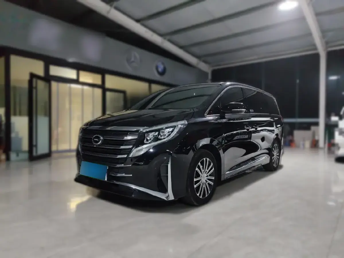 2021 GAC Trumpchi M8 2.0T 252HP L4 8AT