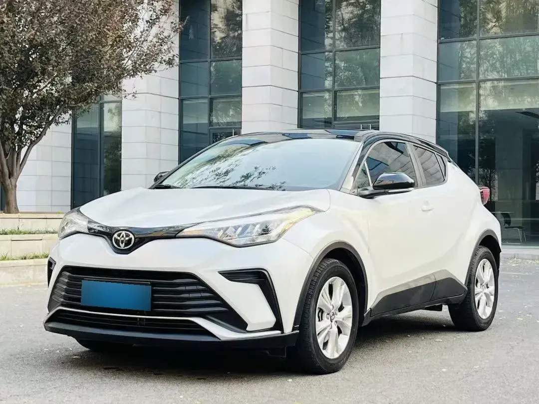2021 Toyota Izoa 2.0L 171HP L4 CVT