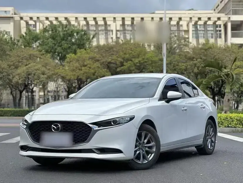 2023 Mazda 3 Axela 2.0L 158HP L4 6AT