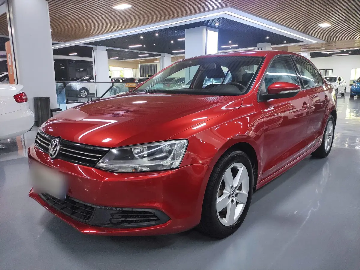 2012 Volkswagen Sagitar 1.4T 131HP L4 7DCT