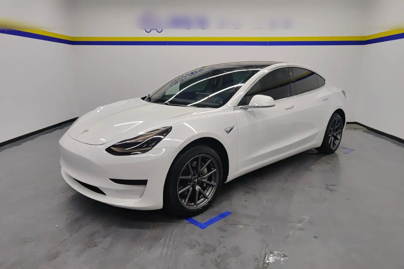 2020 Tesla Model 3 BEV 52KWH