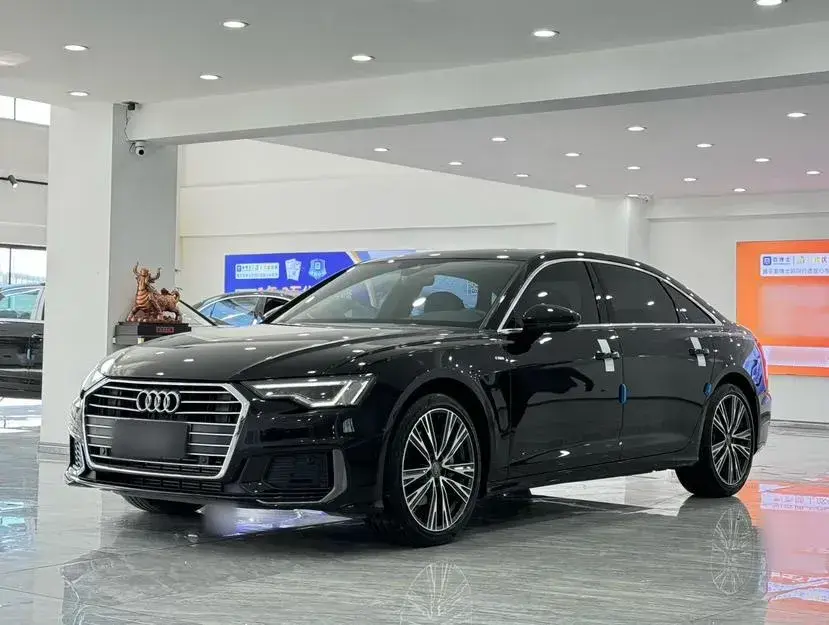 2022 Audi A6L 2.0T 224HP L4 7DCT