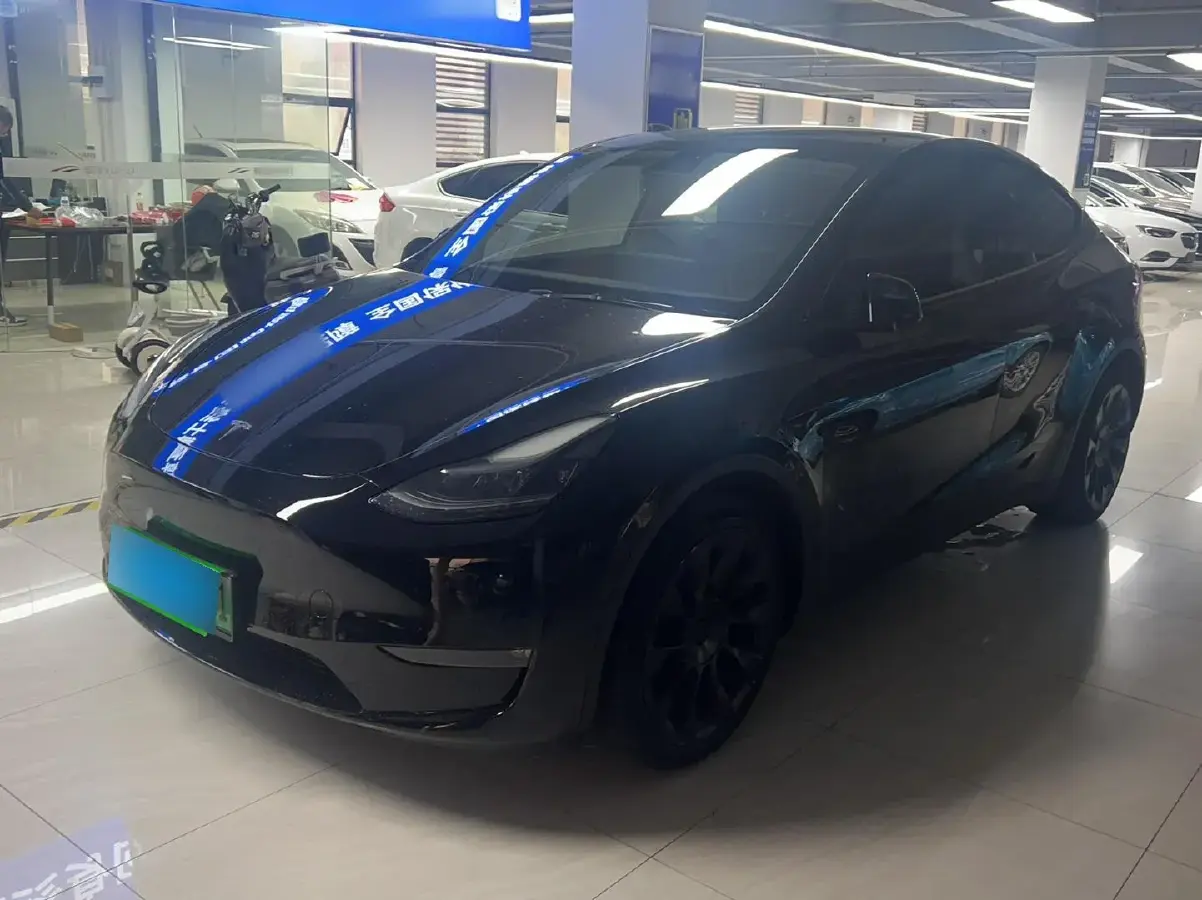 2021 Tesla Model Y BEV 60KWH