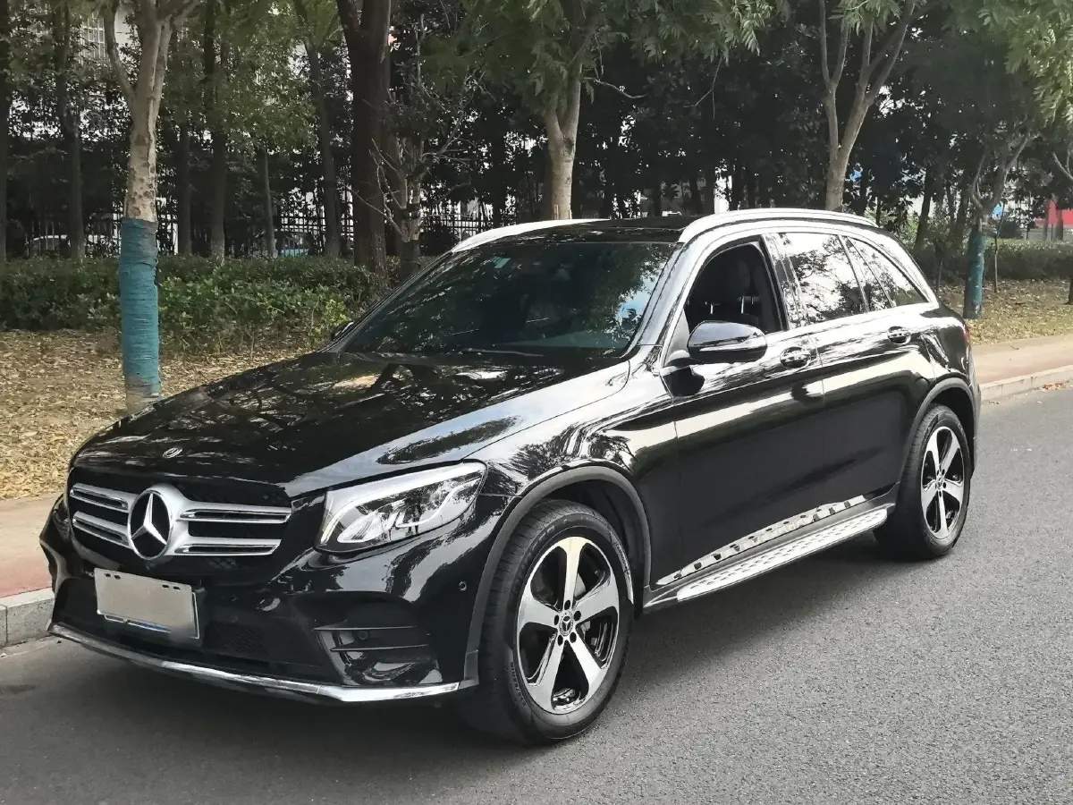 2019 Mercedes-Benz GLC Class 2.0T 211HP L4 9AT