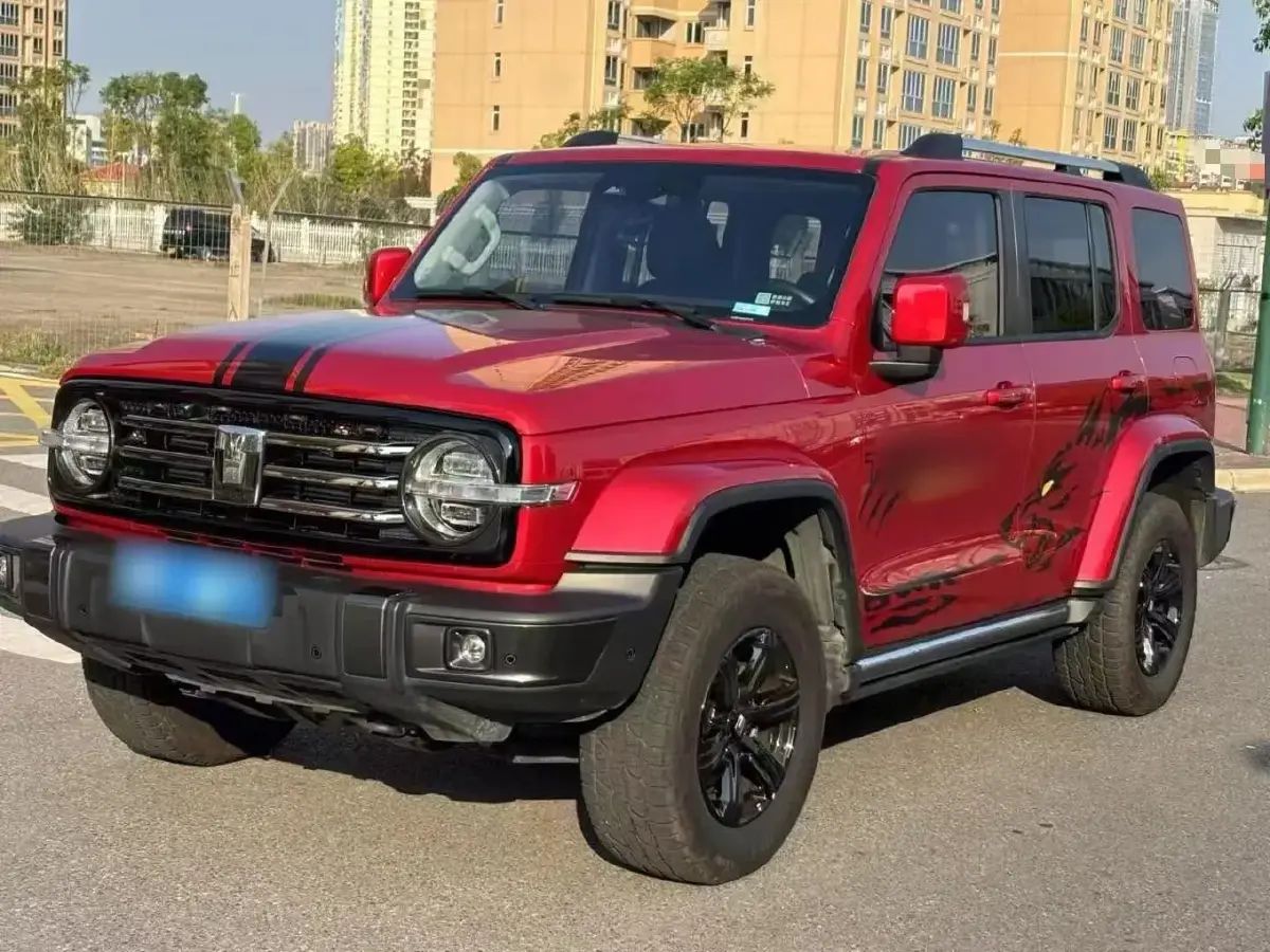 2023 Tank 300 2.0T 227HP L4 8AT