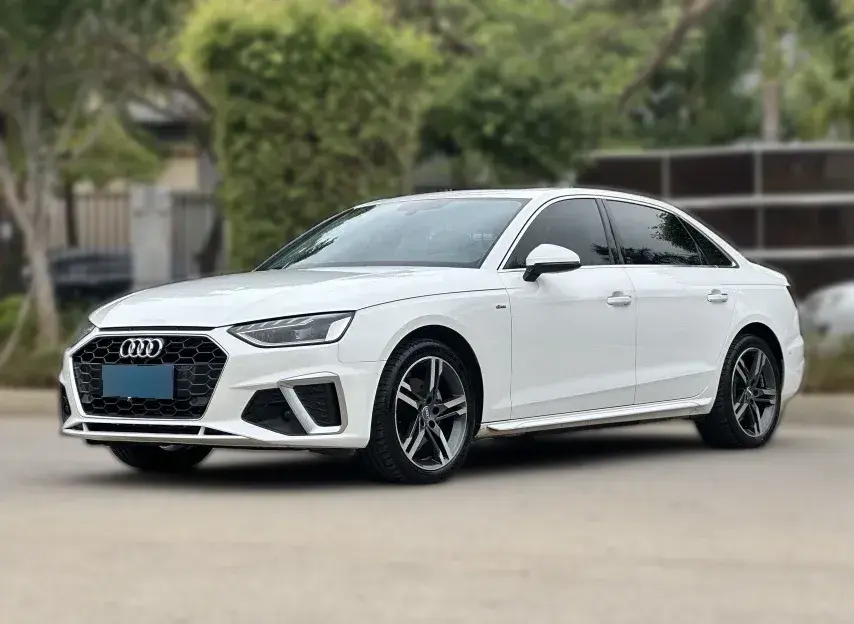 2020 Audi A4L 2.0T 190HP L4 7DCT