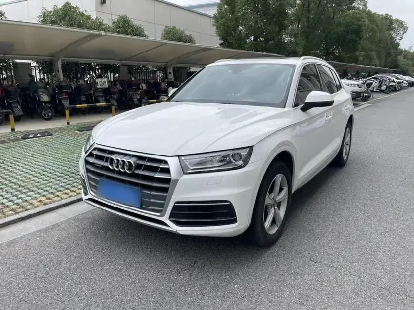 2018 Audi Q5L 2.0T 190HP L4 7DCT