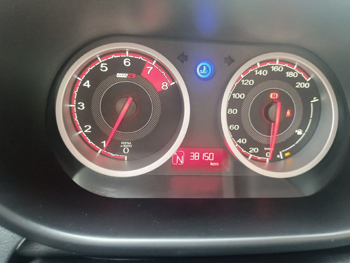 2015 MG 3SW 1.5L 109HP L4 5AMT,autocango,china used car exporter,china ev exporter,chinese used car exporter,chinese used ev exporter