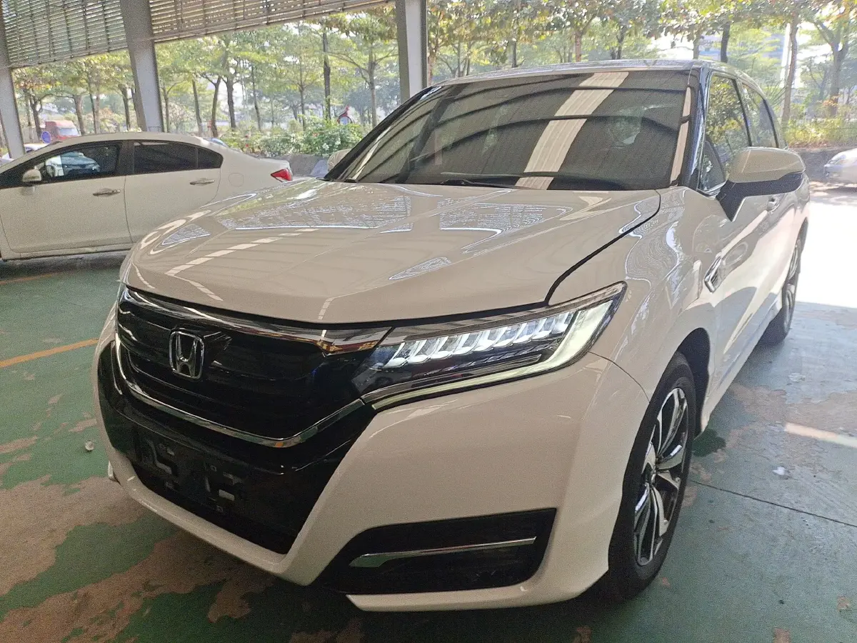 2017 Honda UR-V 1.5T 193HP L4 CVT