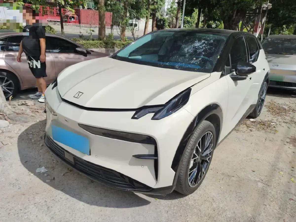 2023 Zeekr X BEV 66KWH