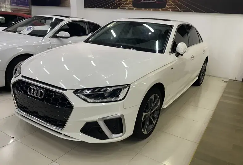 2020 Audi A4L 2.0T 190HP L4 7DCT