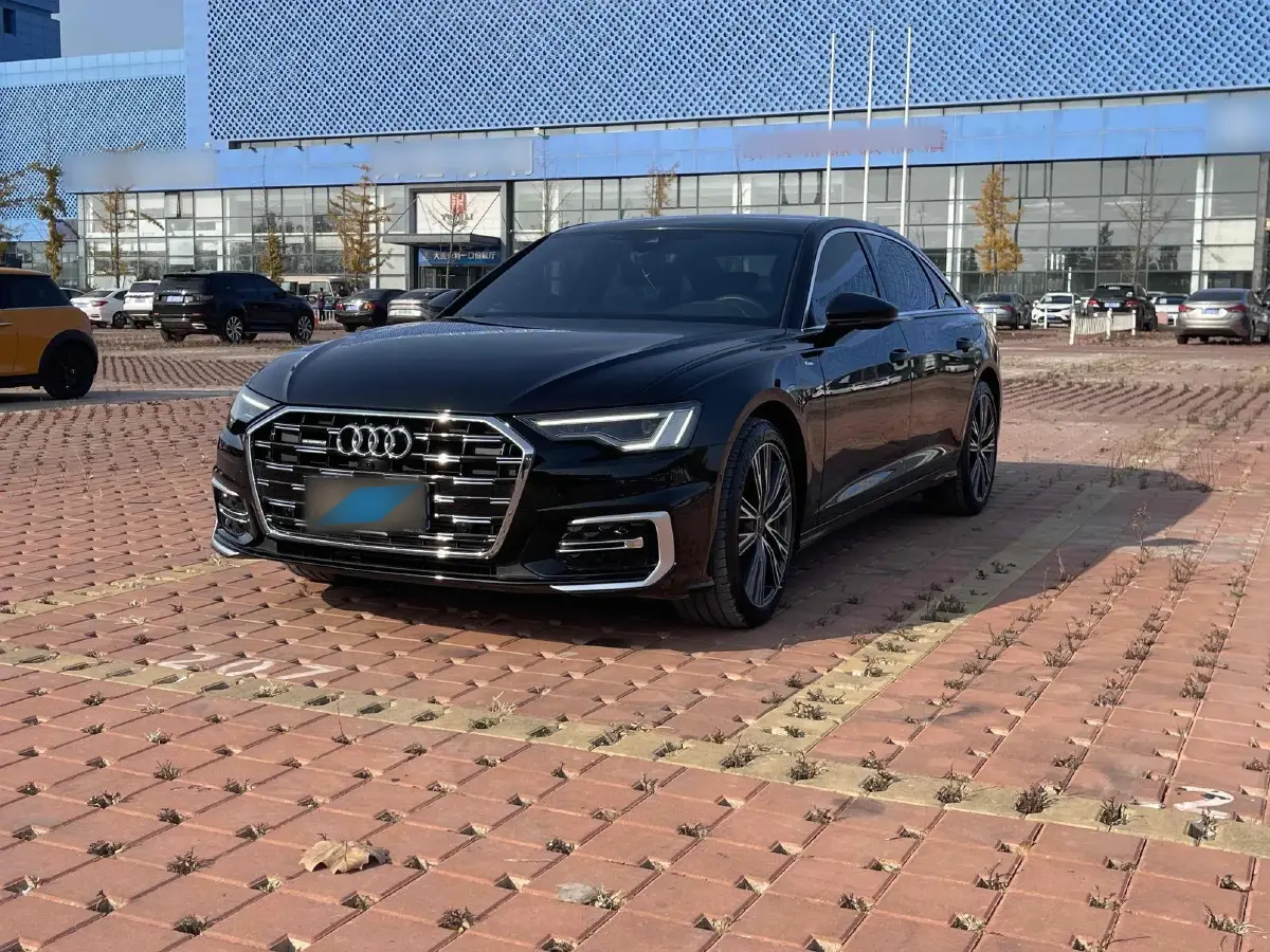 2023 Audi A6L 2.0T 245HP L4 7DCT
